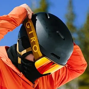 Giro Ledge MIPS Helmet image 3